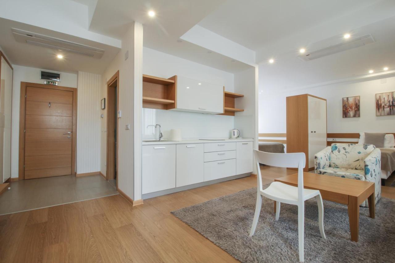 Gardenia Hotel & Spa Veles Exterior foto A typical studio apartment