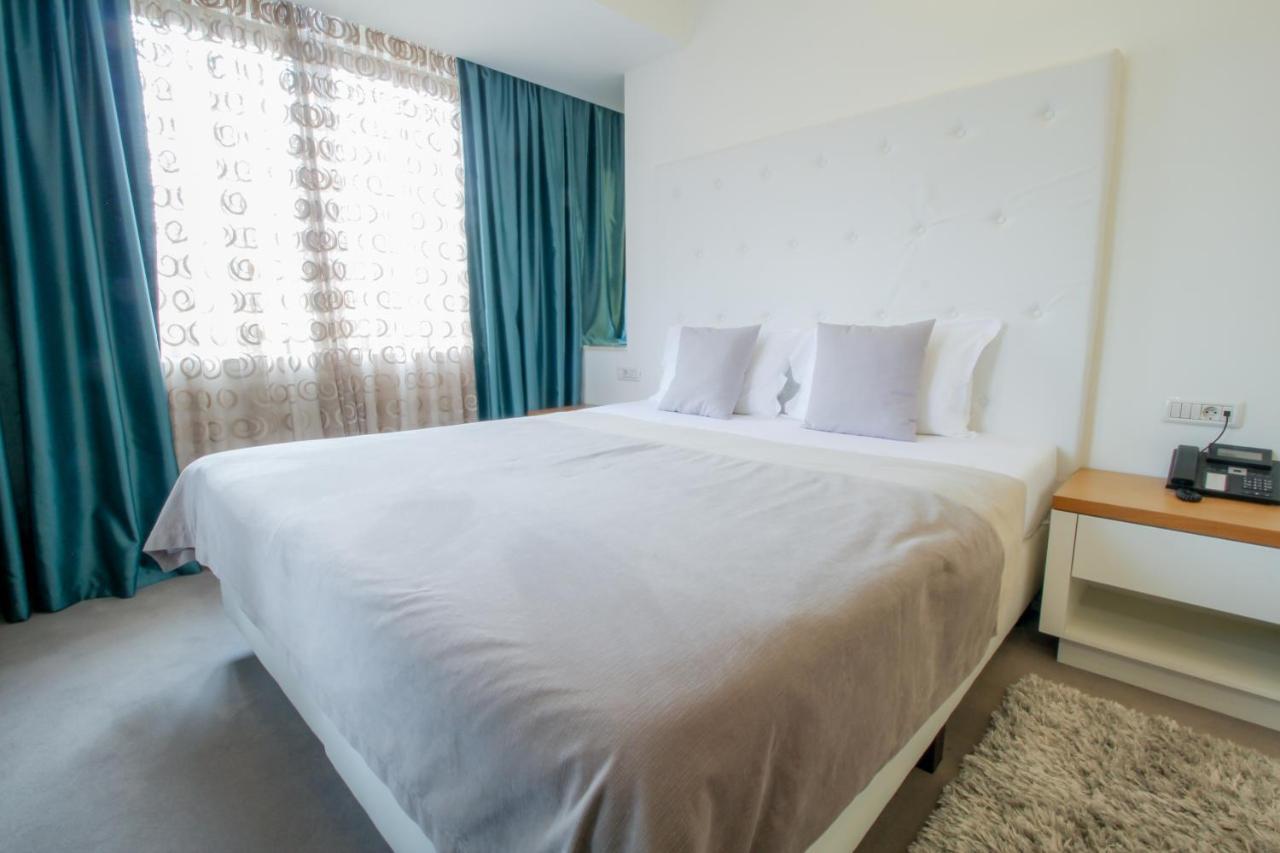 Gardenia Hotel & Spa Veles Exterior foto A bedroom