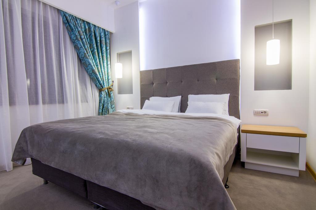 Gardenia Hotel & Spa Veles Exterior foto A bedroom