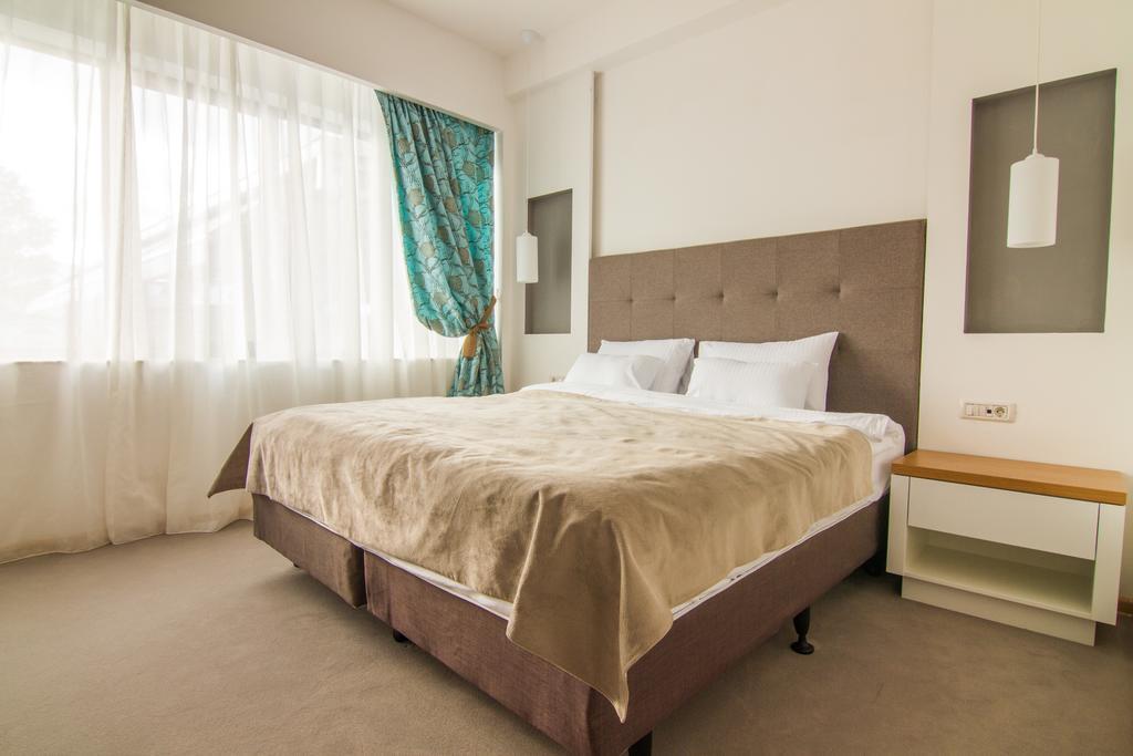 Gardenia Hotel & Spa Veles Zimmer foto A bedroom